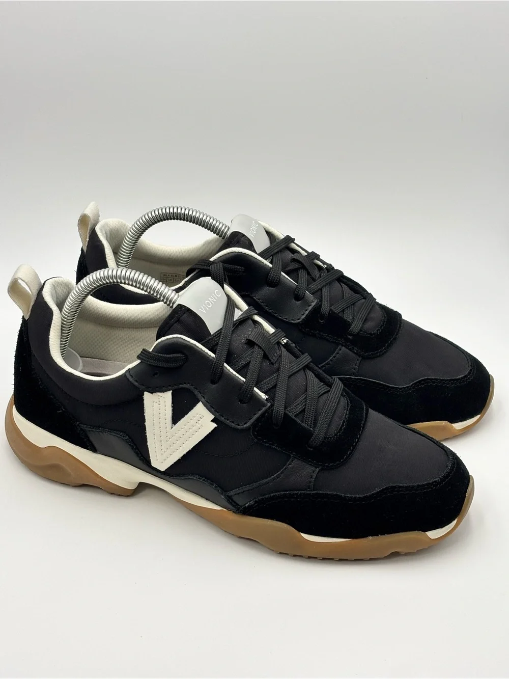 VIONIC Walk Slim Glide Walking Black and White Shoes Size 9